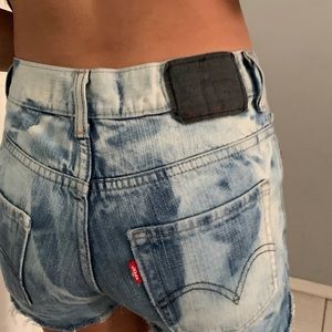 Levi shorts